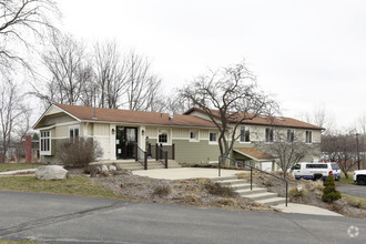 4658 W River Dr, Comstock Park, MI for sale Primary Photo- Image 1 of 1