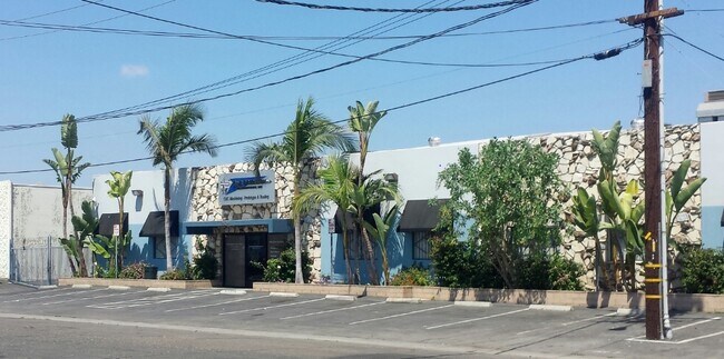 More details for 2509 S Broadway, Santa Ana, CA - Retail to Rent