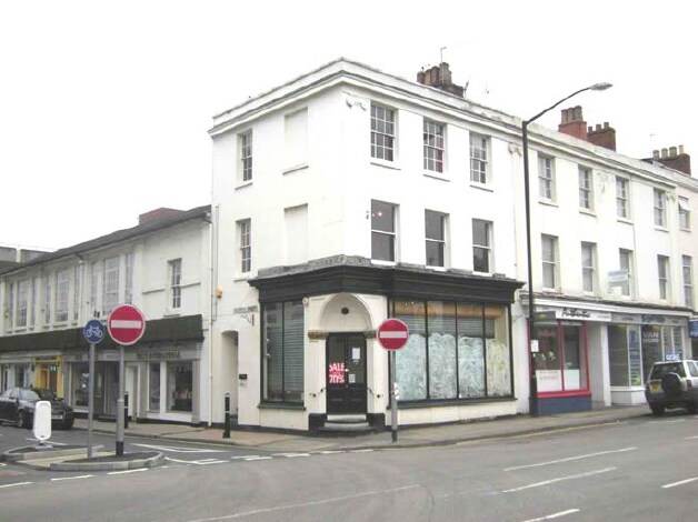 14 Clarendon Ave, Leamington Spa for sale Primary Photo- Image 1 of 1