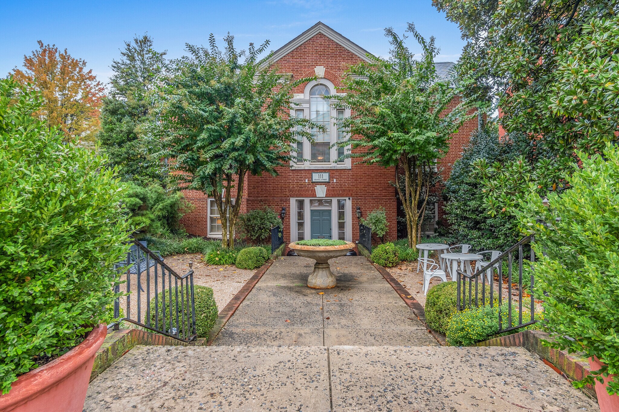 111 Council St, Frederick, MD for sale Primary Photo- Image 1 of 1