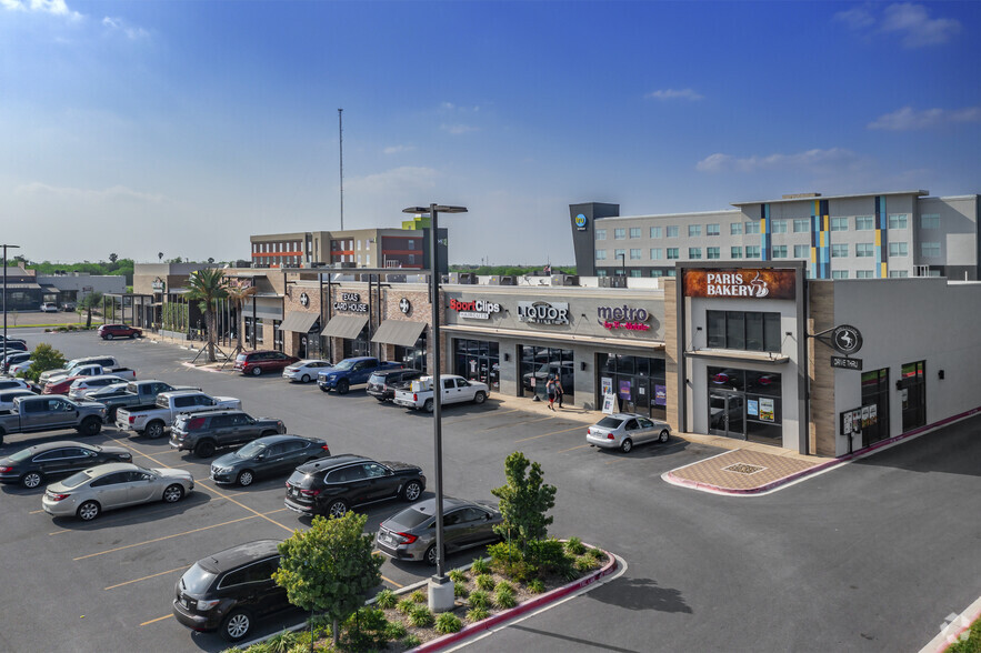 403 W Trenton Rd, Edinburg, TX for sale - Primary Photo - Image 1 of 1