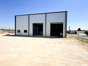 1208-1212 S Midland Dr, Midland, TX for rent Building Photo- Image 1 of 17