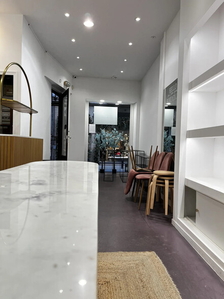 15 Rue Du Temple, Bordeaux to rent - Interior Photo - Image 3 of 11