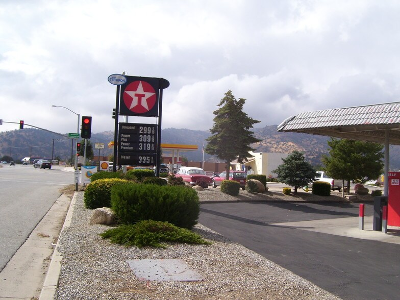 20436 Brian Way, Tehachapi, CA for sale - Primary Photo - Image 1 of 1