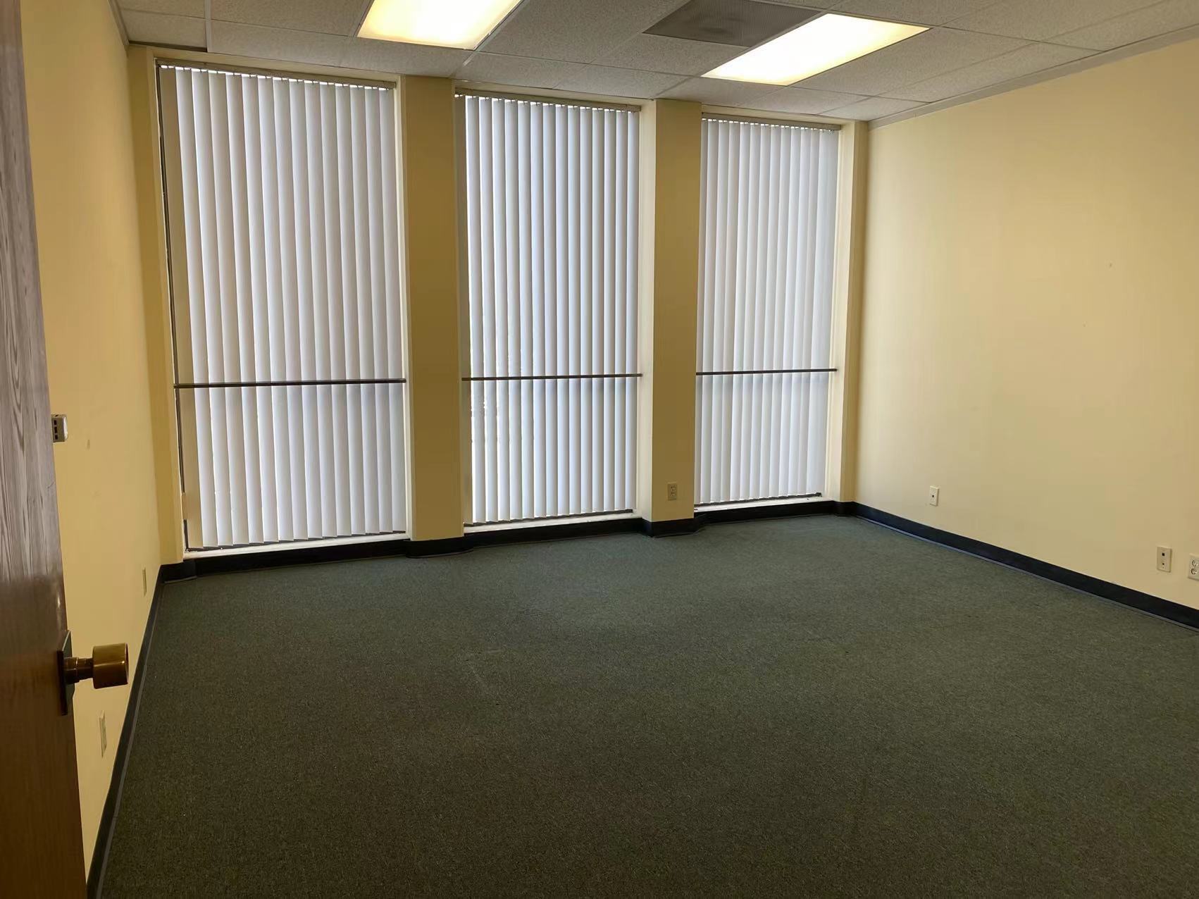 9550 Flair Dr, El Monte, CA to rent Interior Photo- Image 1 of 4