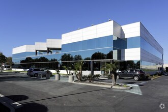 1063 McGaw Ave, Irvine, CA for rent Building Photo- Image 1 of 8