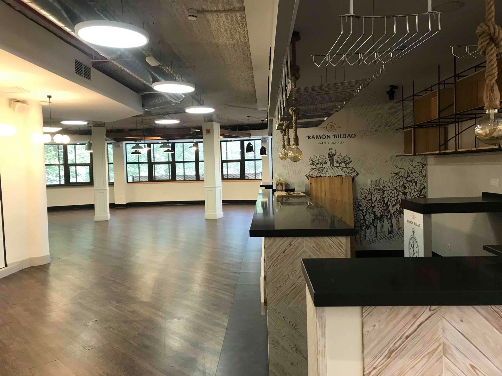 Retail in San Sebastián de los Reyes, Madrid to rent Interior Photo- Image 1 of 11