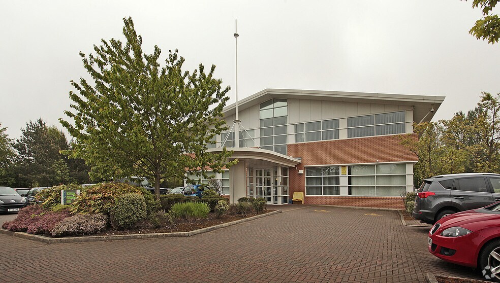 Moss Lane Vw, Skelmersdale for sale - Primary Photo - Image 1 of 1