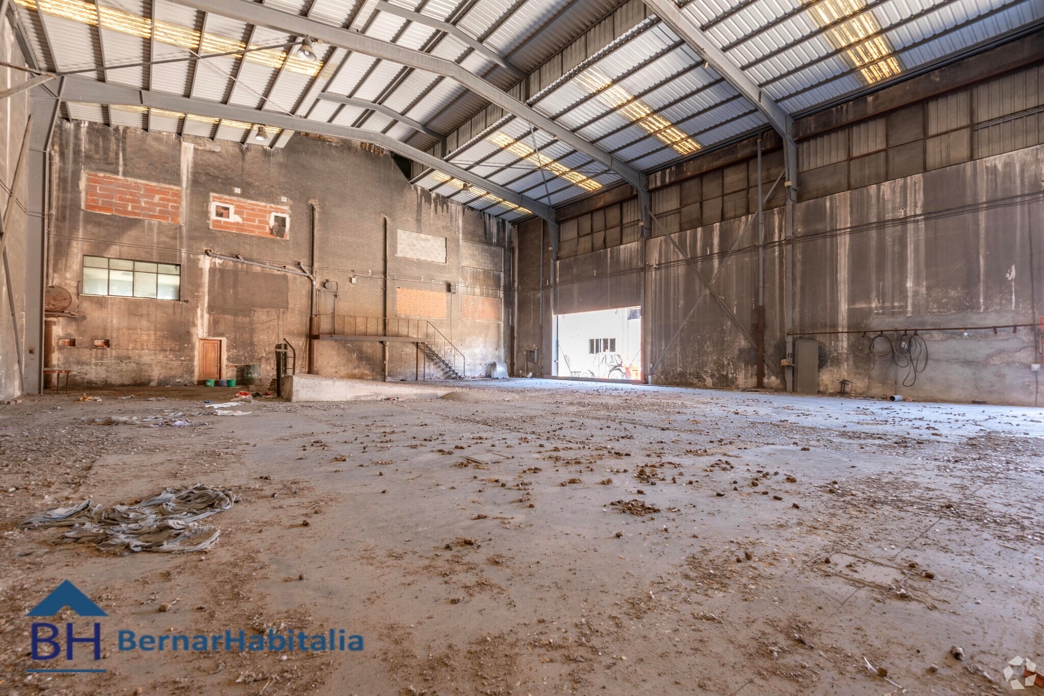 Calle de la Pirotécnia, 45, Madrid, Madrid for sale Building Photo- Image 1 of 7