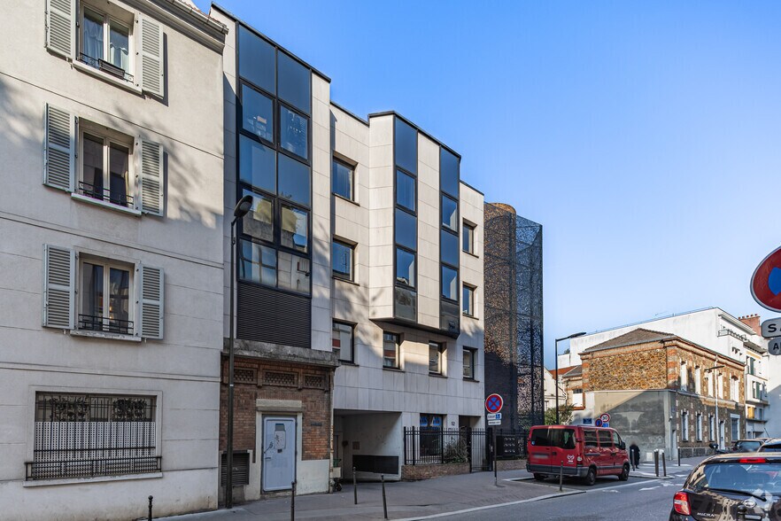 52 Rue D'Aguesseau, Boulogne-Billancourt to rent - Building Photo - Image 2 of 2