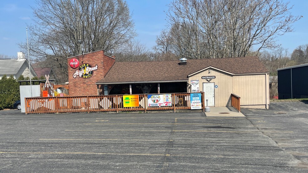 103 E High St, Sharpsville, PA for sale - Building Photo - Image 1 of 1