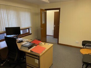 39 Glamis Rd, Dundee to rent Interior Photo- Image 1 of 2