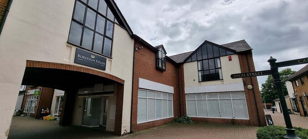 Borough Fields, Royal Wootton Bassett to rent - Building Photo - Image 2 of 3