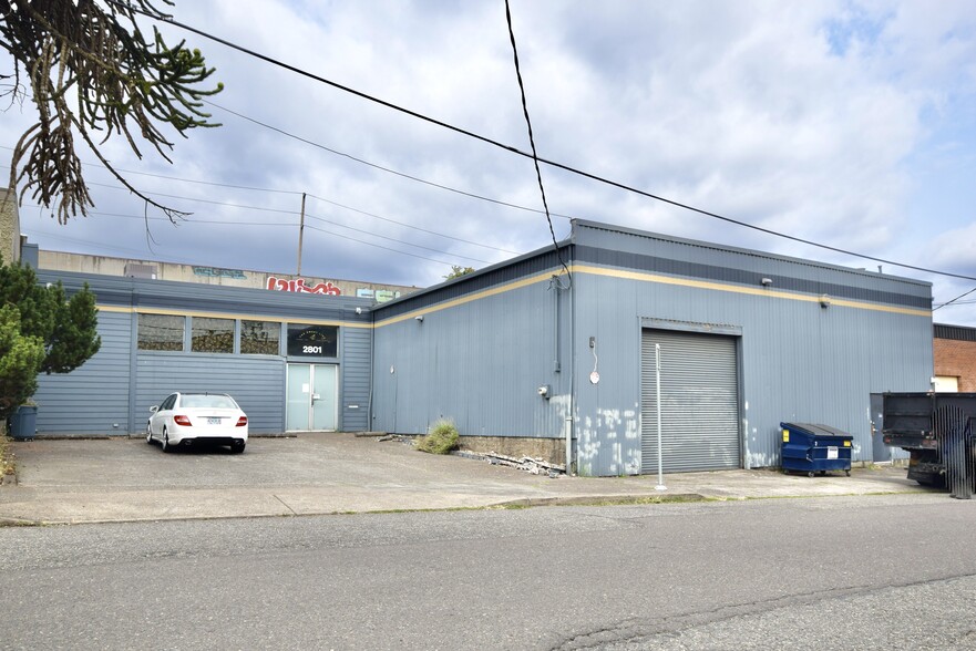 2801 SE 9th St, Portland, OR for rent - Building Photo - Image 2 of 23