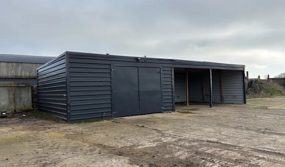 4 Standish Gate, Stonehouse to rent - Building Photo - Image 3 of 3