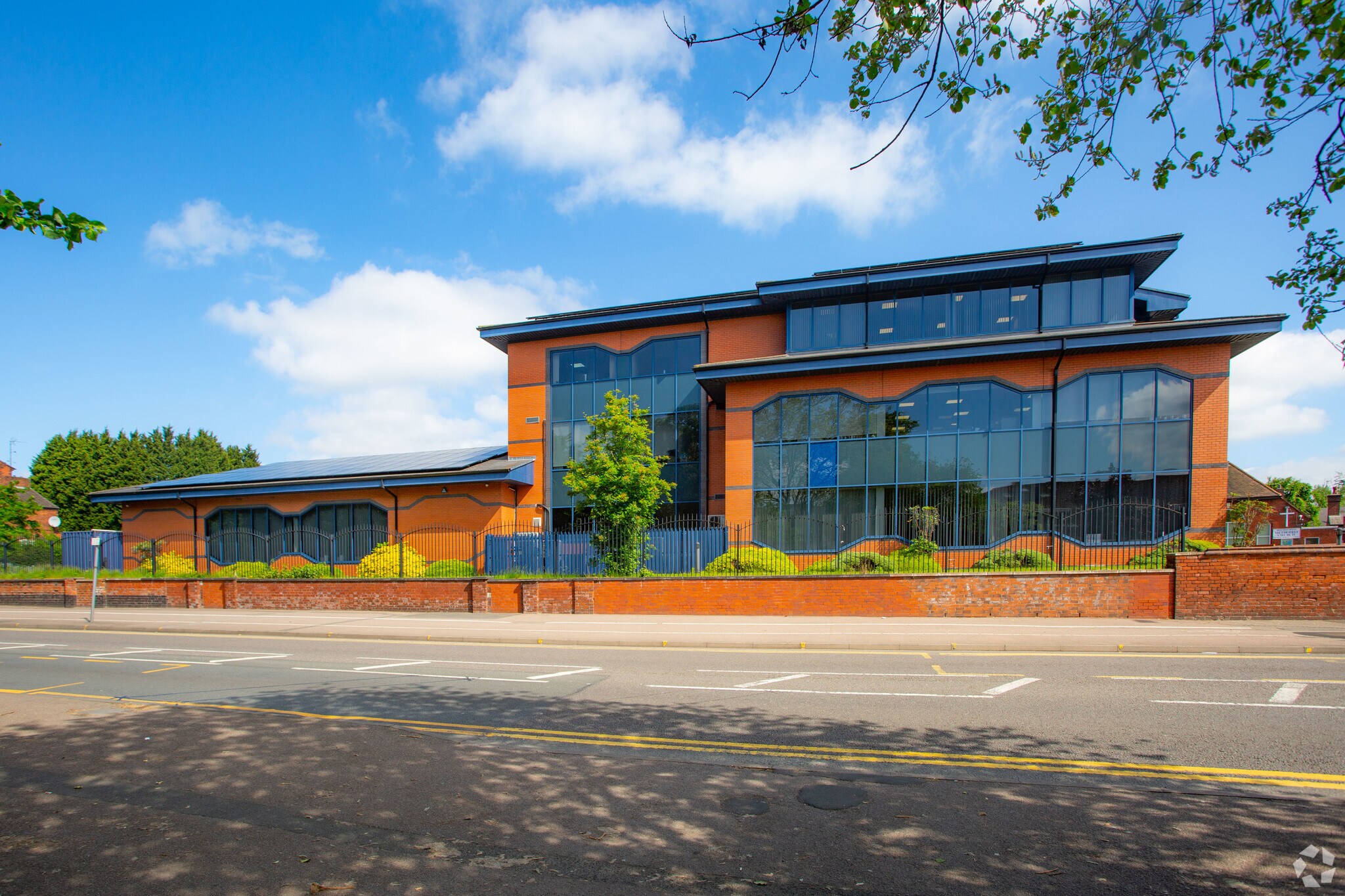 37-47 Birmingham Rd, West Bromwich for sale Primary Photo- Image 1 of 1