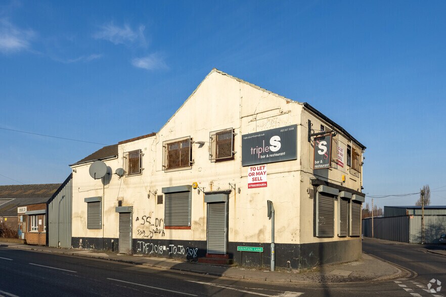 13 Bradleys Ln, Tipton for sale - Primary Photo - Image 1 of 1