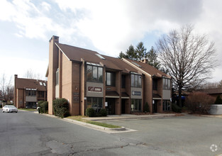 19390-19396 Montgomery Village Ave, Montgomery Village, MD for sale Building Photo- Image 1 of 1