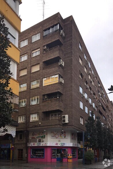 Calle de Trinidad, 4, Talavera de la Reina, Toledo to rent - Primary Photo - Image 1 of 2