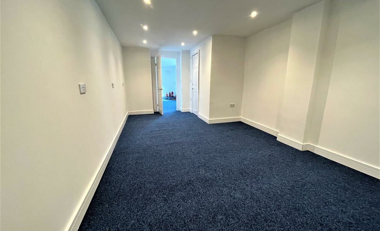 4-5 West St, Faversham to rent Interior Photo- Image 1 of 2