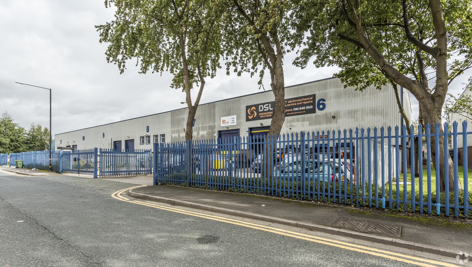 10 Sedgley Park Trading Estate, Manchester M25 9WD Industrial for