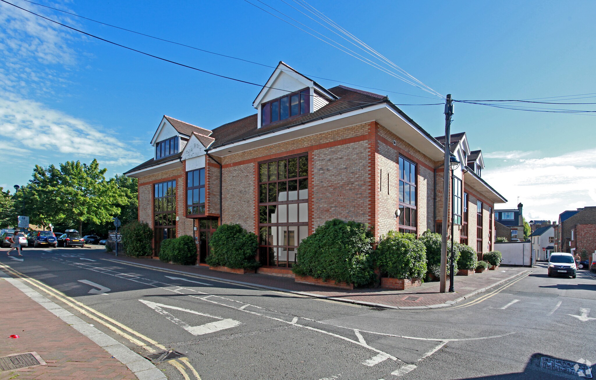 94 Holly Rd, Twickenham for sale Building Photo- Image 1 of 1