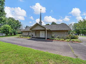 117 Jefferson, Yadkinville, NC for sale Building Photo- Image 1 of 1