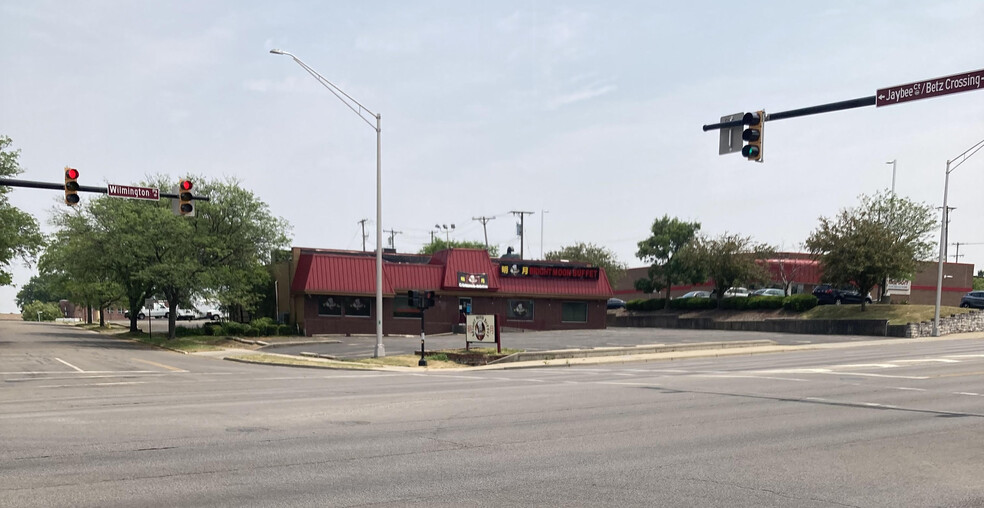 2900 Wilmington Pike, Kettering, OH for rent - Building Photo - Image 3 of 13