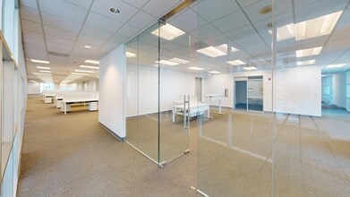 1111 Brickell Ave, Miami, FL to rent Interior Photo- Image 2 of 13