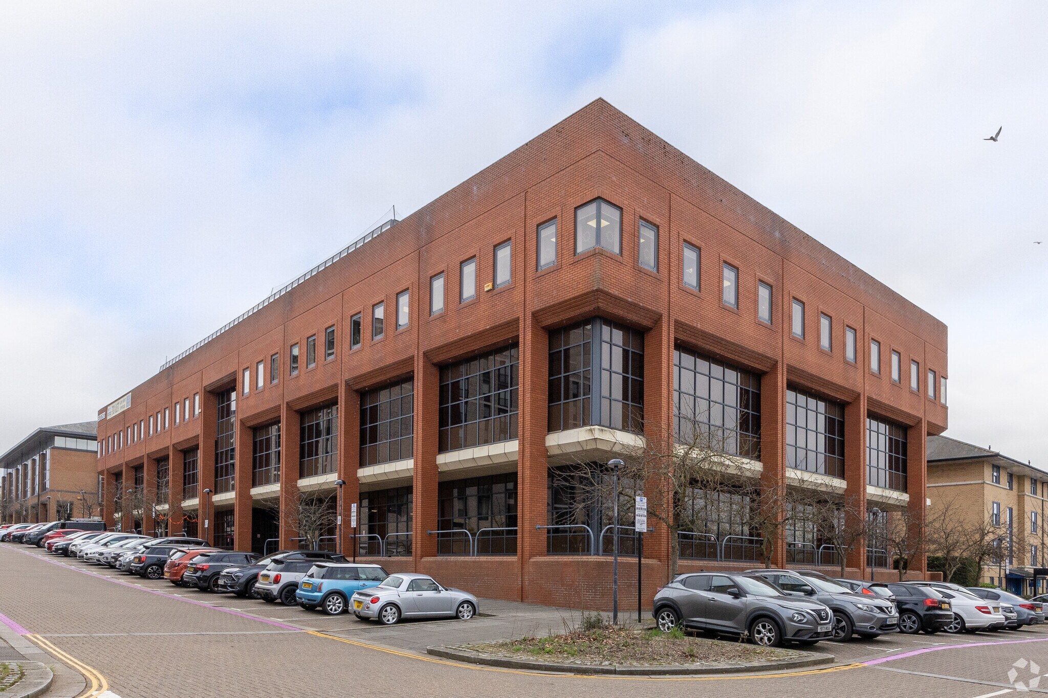 2 North Fourth St, Milton Keynes for sale Building Photo- Image 1 of 1