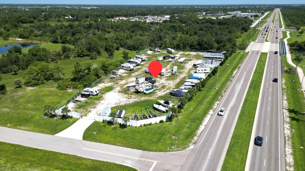 8001 Gasparilla Rd, Port Charlotte, FL for sale - Building Photo - Image 2 of 7