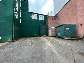 Ladies Walk, Workington to rent Interior Photo- Image 2 of 9