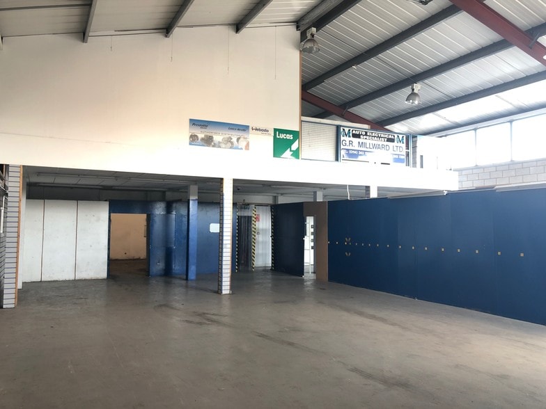 Newhall Rd, Sheffield to rent - Interior Photo - Image 2 of 4