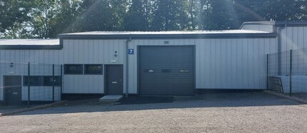 Woodlands Rd, Dyce to rent Building Photo- Image 1 of 2