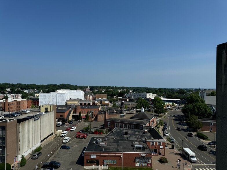 24 Belden Ave, Norwalk, CT to rent - Building Photo - Image 1 of 26