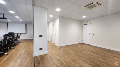 Office in Madrid, Madrid to rent Interior Photo- Image 2 of 7