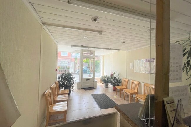 More details for Retail for Sale