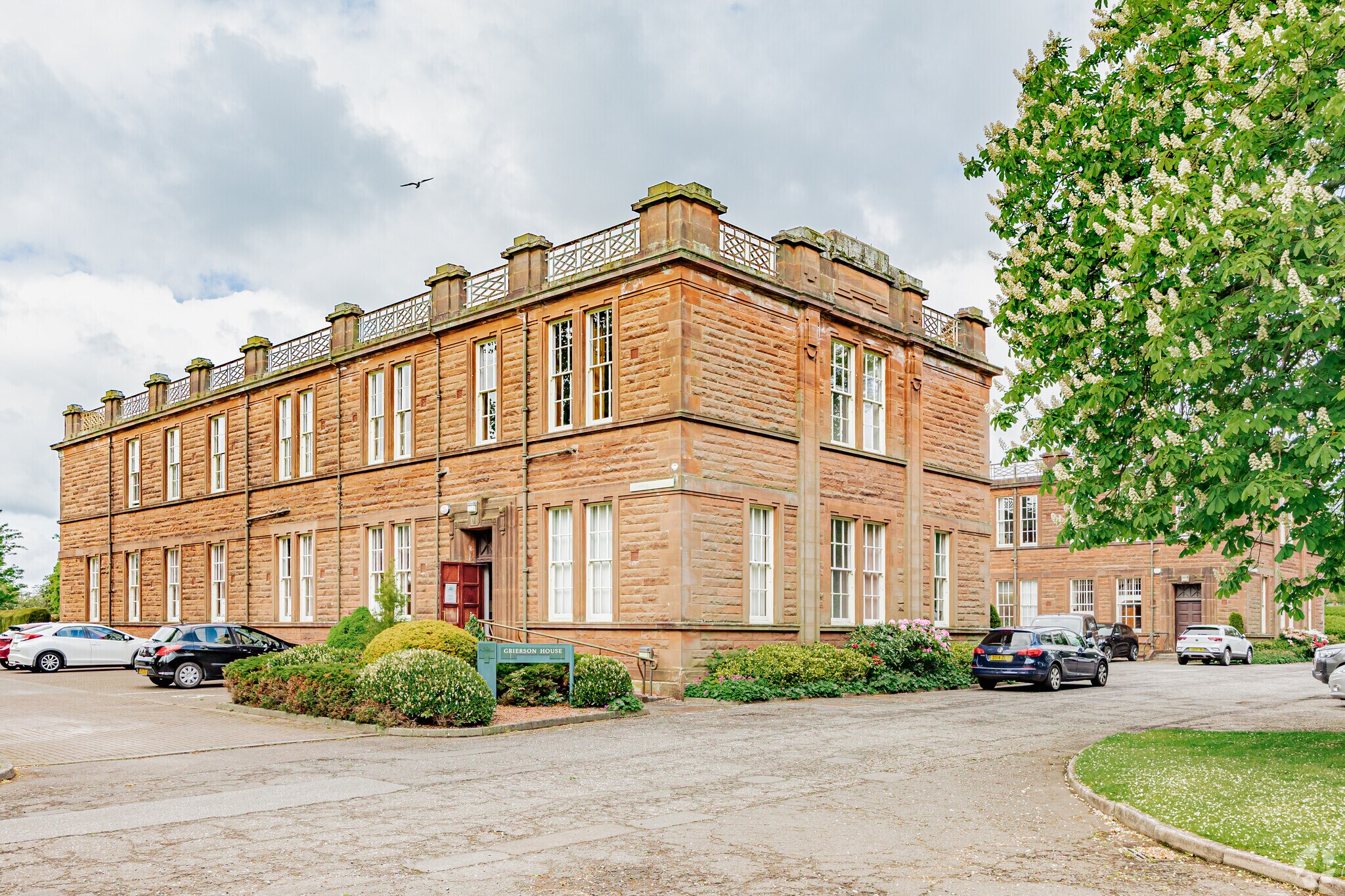 Bankend Rd, Dumfries to rent Primary Photo- Image 1 of 3