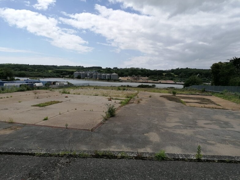 Kingston Rd, East Cowes to rent - Other - Image 1 of 5