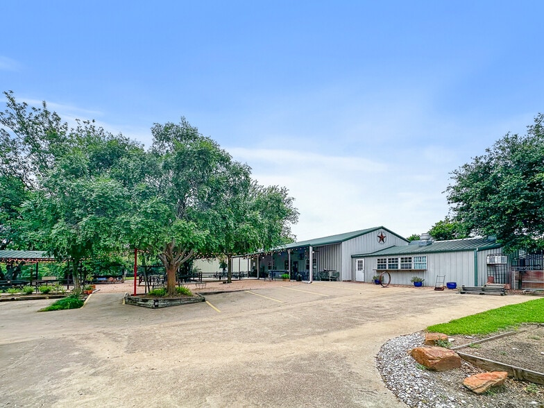 223 Depot St, Mansfield, TX for sale - Building Photo - Image 1 of 25