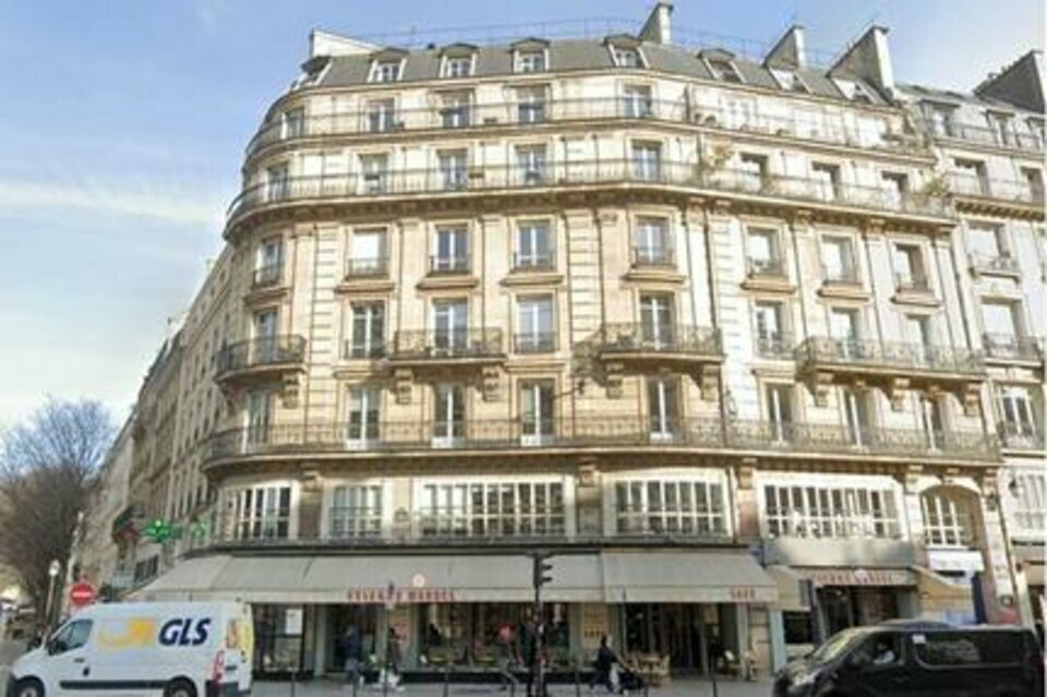 Co-working Space in Paris to rent Building Photo- Image 1 of 12