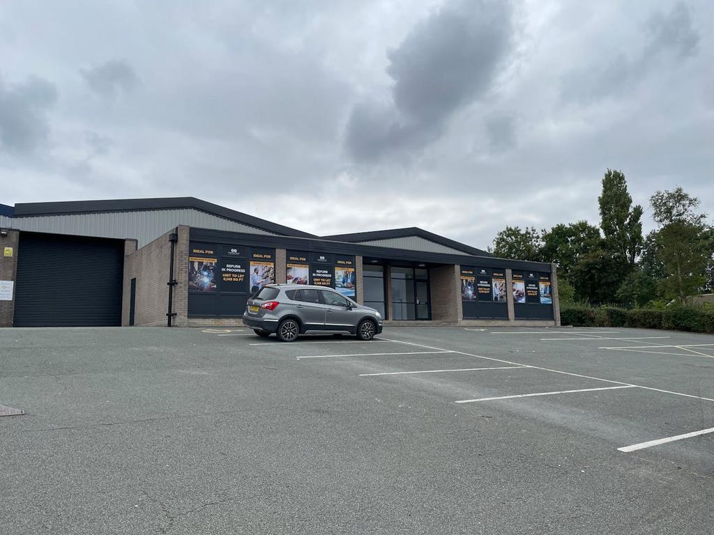 Federation Rd, Stoke On Trent to rent Building Photo- Image 1 of 5