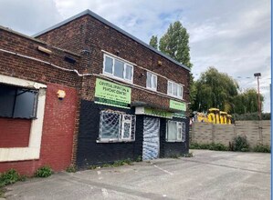 Lupton Ave, Leeds to rent Building Photo- Image 2 of 2
