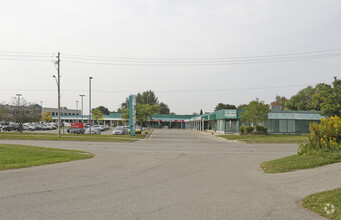 1601 River Rd E, Kitchener, ON for rent Building Photo- Image 1 of 9