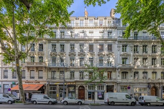 More details for 54 Avenue Maréchal De Saxe, Lyon - Retail to Rent