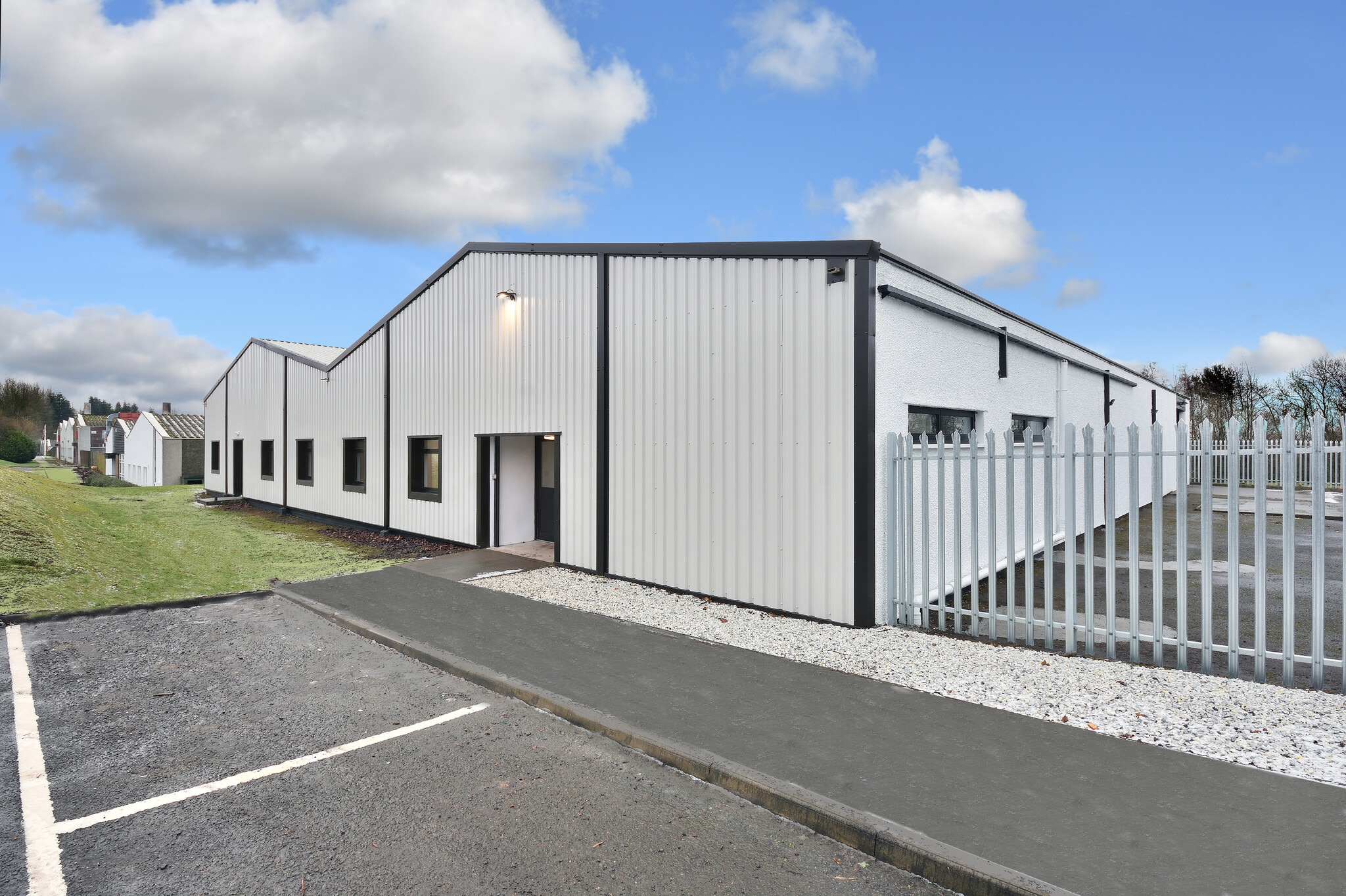 54 Nasmyth Rd, Glenrothes to rent Building Photo- Image 1 of 11
