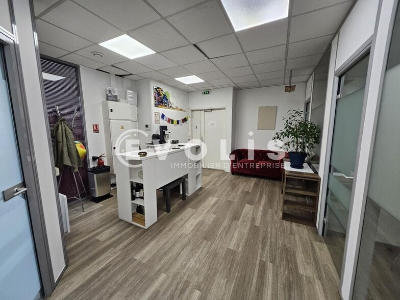 Office in Chatillon for sale - Interior Photo - Image 3 of 20