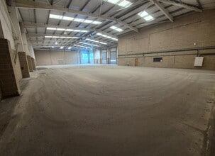 Dunmow Rd, Birchanger to rent Interior Photo- Image 2 of 3