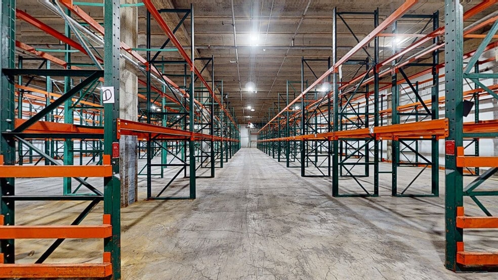 1100 E Parkway S, Memphis, TN to rent - Matterport 3D Scan - Image 2 of 27