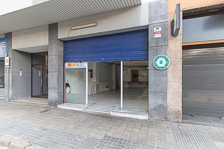 Retail in Vilanova i la Geltrú, Barcelona to rent Interior Photo- Image 1 of 10